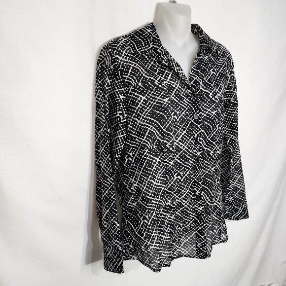 Coldwater Creek Top Womens Petites Small PS Lightweight No Iron Button Printed - Picture 5 of 10